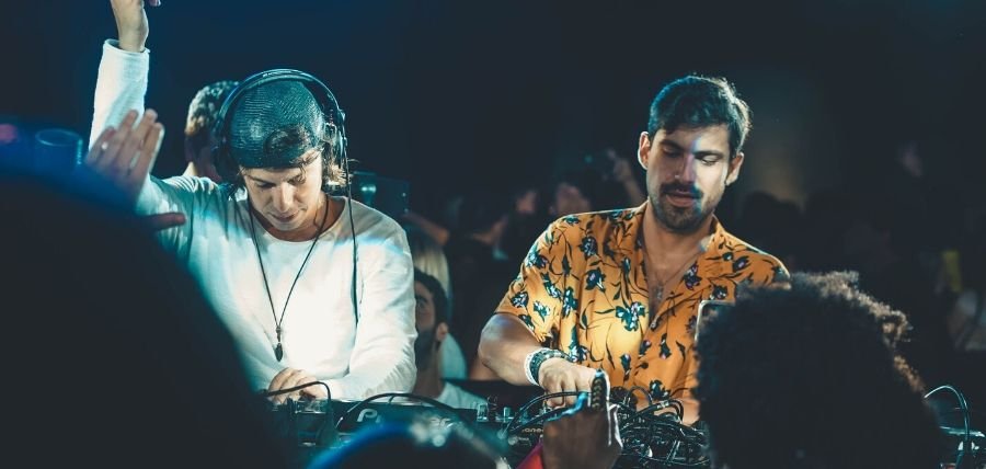 Kaskade & Chemical Surf - POW POW POW