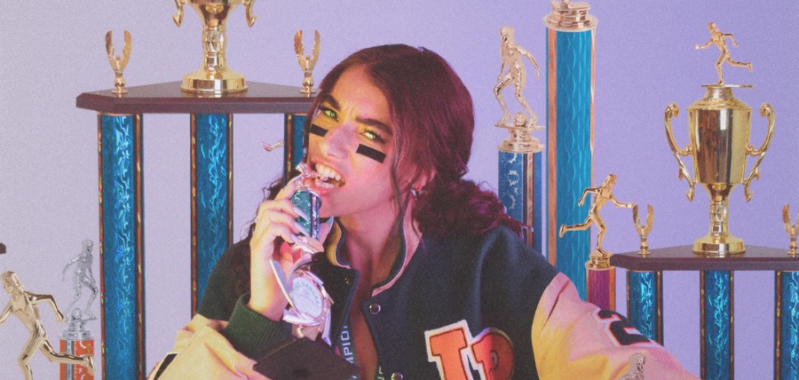 ARI - Idiot Grl