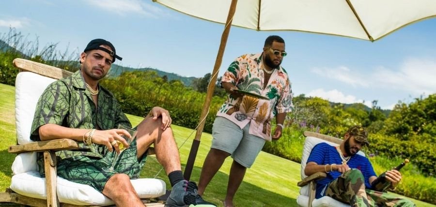 Carnage & The Martinez Brothers