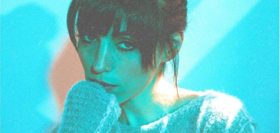 Sasha Sloan - House With No Mirrors