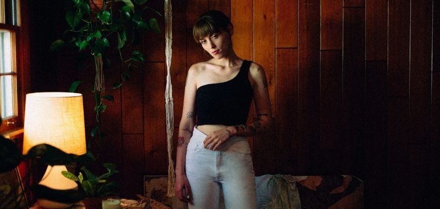 Sasha Sloan