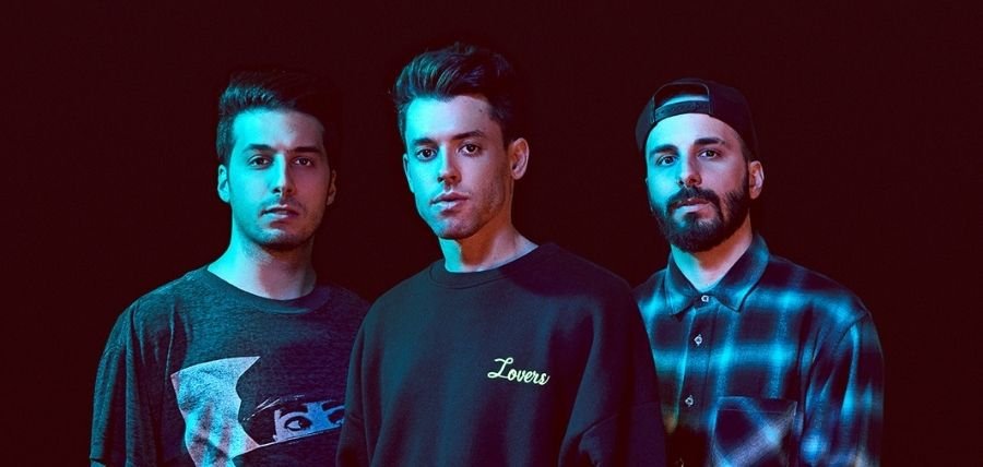 Cash Cash