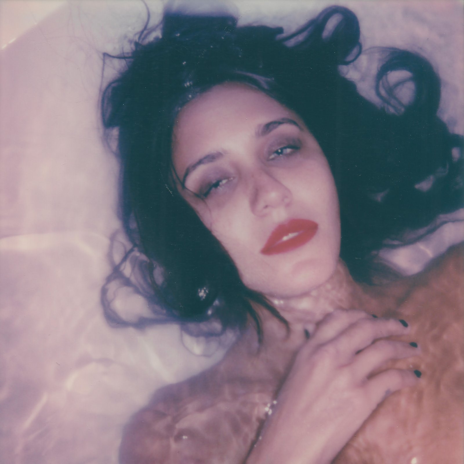 Jesse Jo Stark - Die Young
