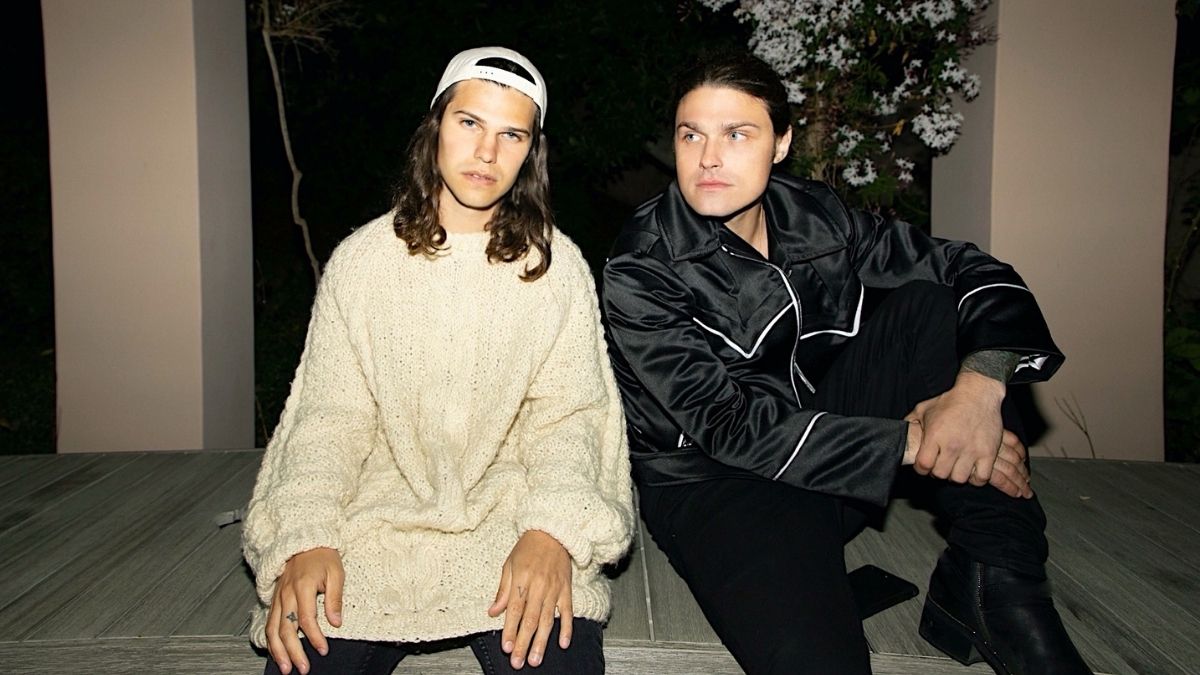 DVBBS