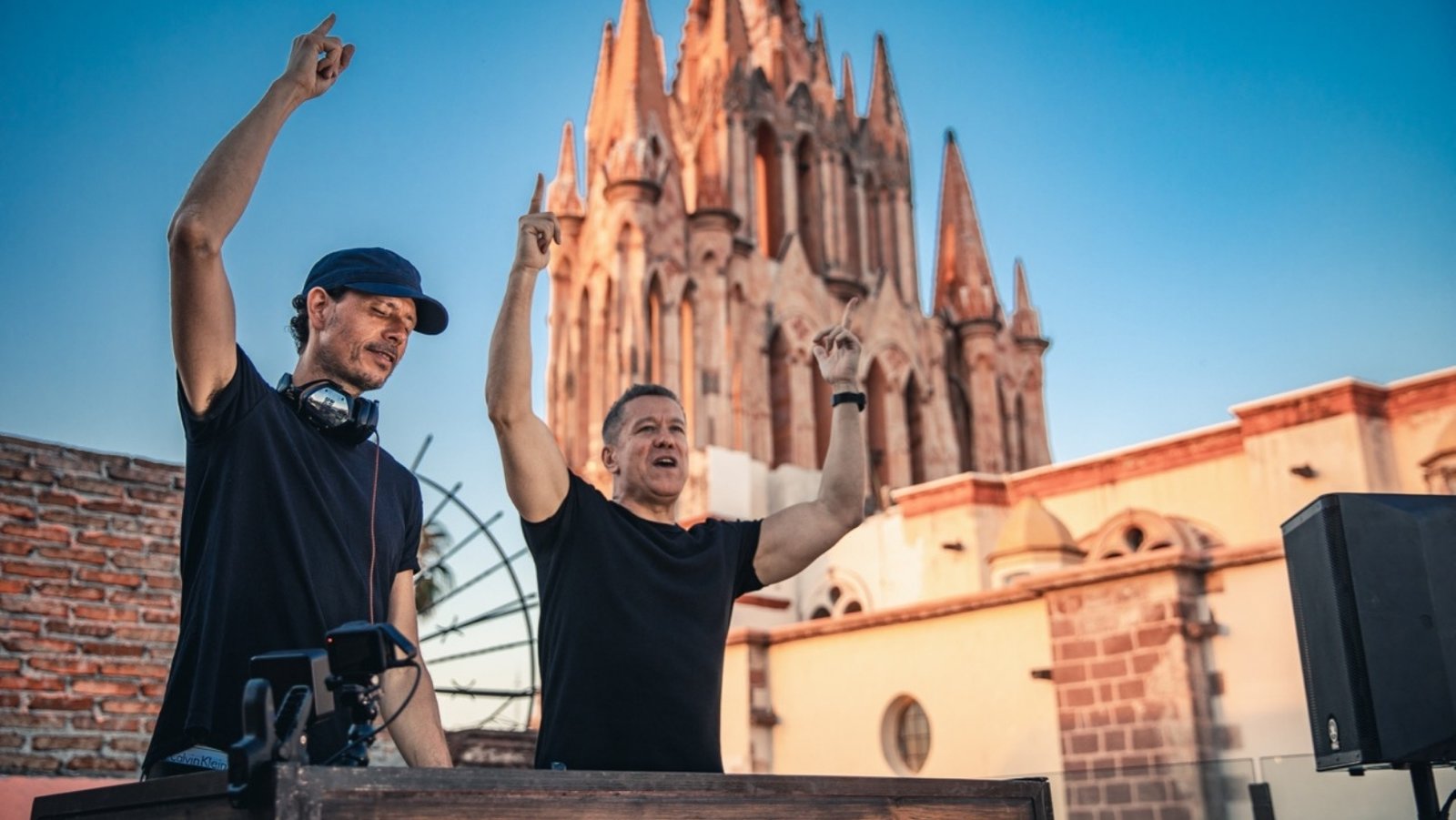 Cosmic Gate