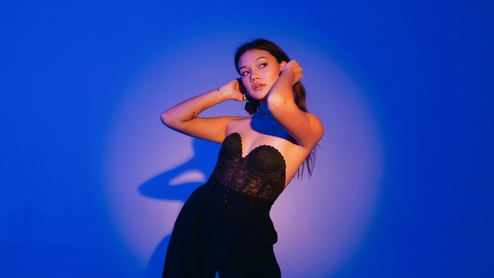 Gabrielle Current