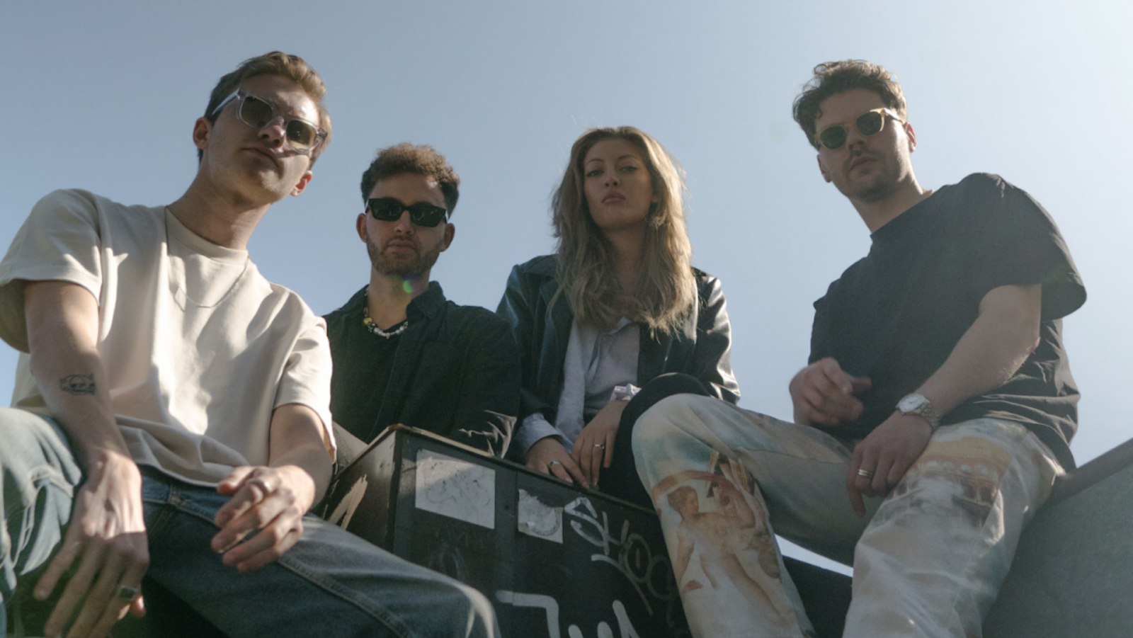 Milwin, Discrete, Sofia Karlberg
