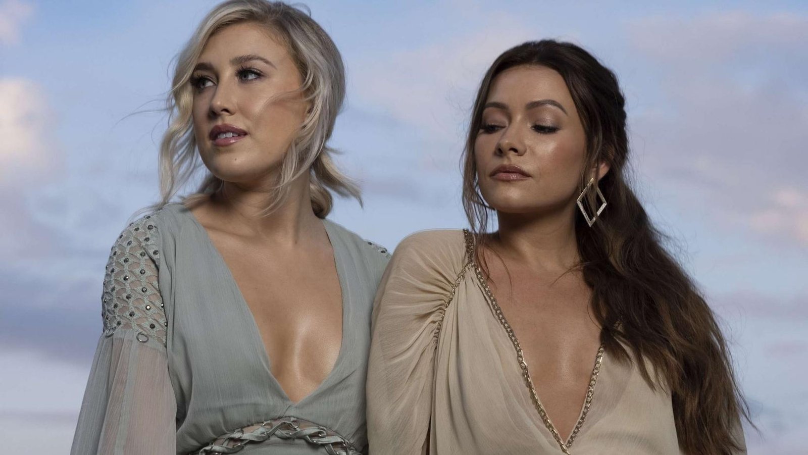 Maddie & Tae