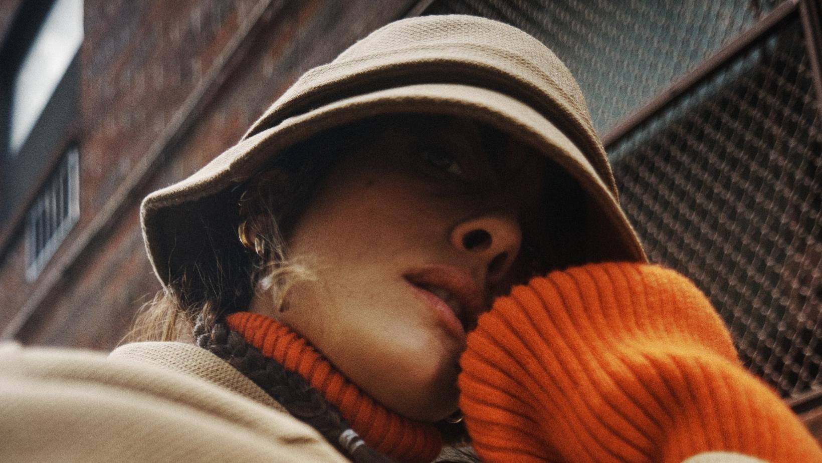 Noga Erez