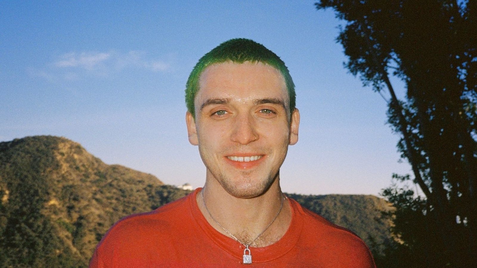 LAUV