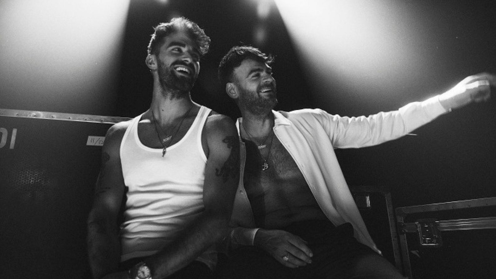 THE CHAINSMOKERS