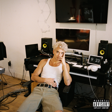 Daniel Seavey - Dancing In The Dark