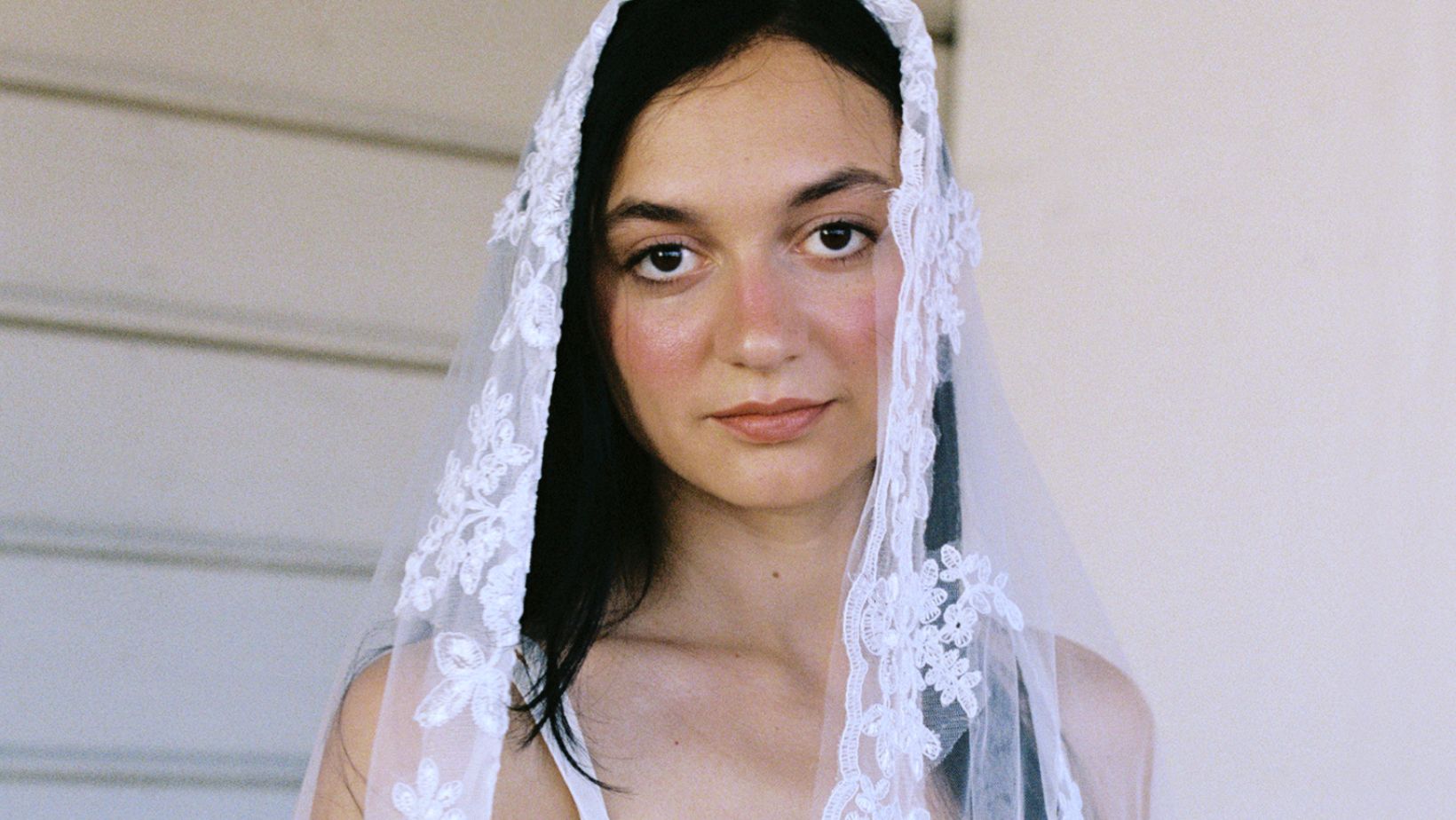 Daya releases 'Agnostic' and confirms 'Til Every Petal Drops' for October  10 via ONErpm, image size:1640x924